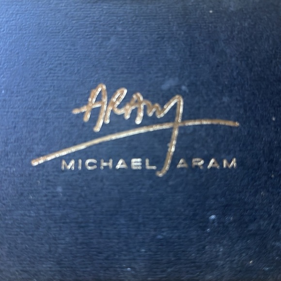 Michael Aram Box. - Picture 2 of 8